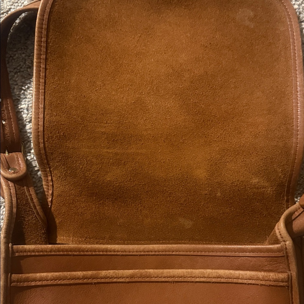 Vintage leather Coach bag - Picture 3 of 5